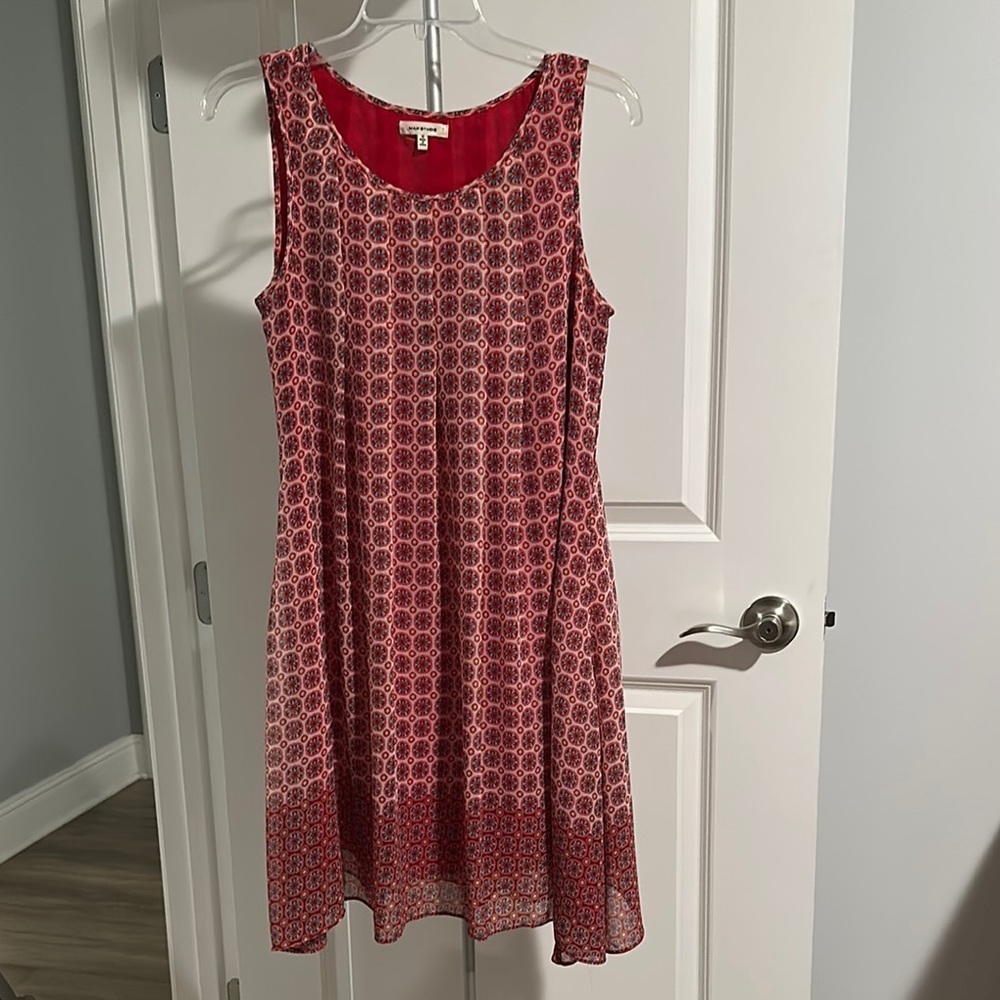 Sleeveless Red Patterned Max Studio Dress Sz S